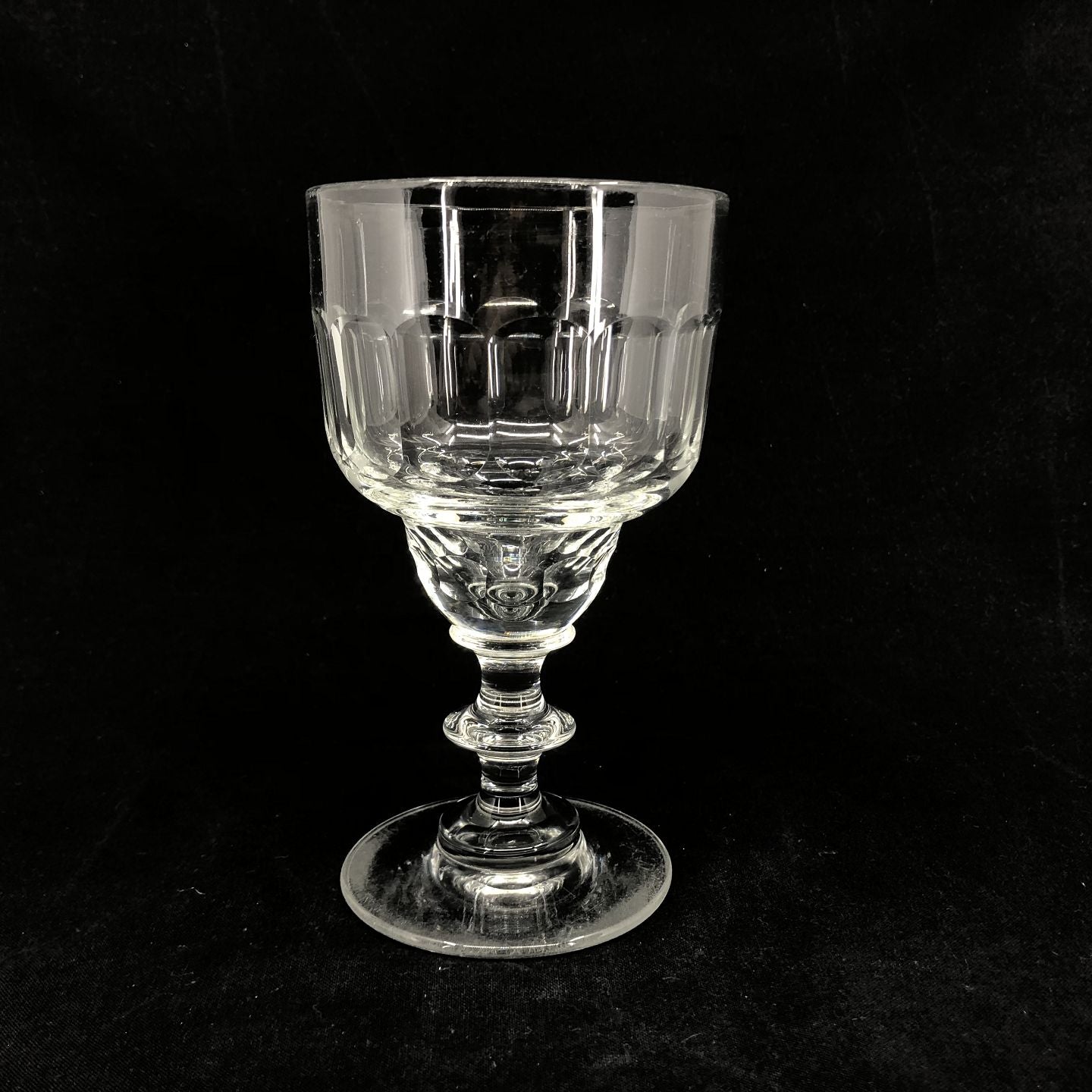 Stort absintglas fra 1900 tallets begyndelse