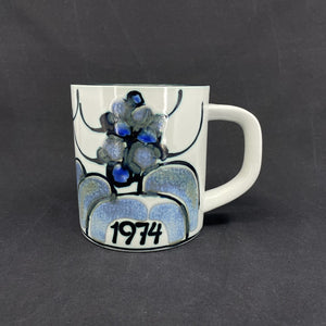 Royal Copenhagen large vintage mug 1974