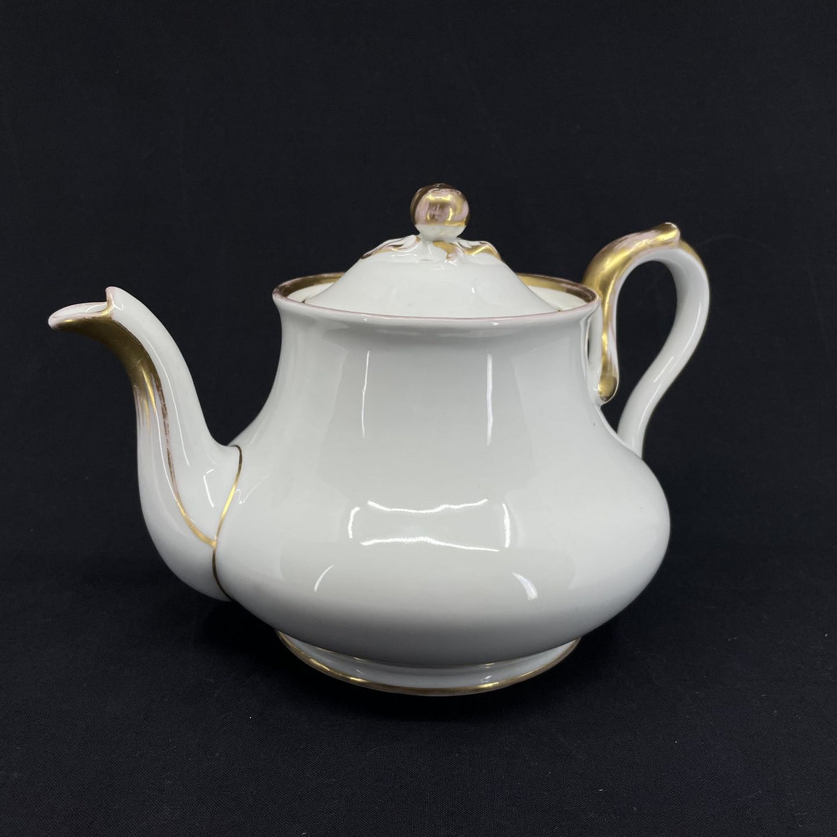 Antique Bing &amp; Grondahl teapot