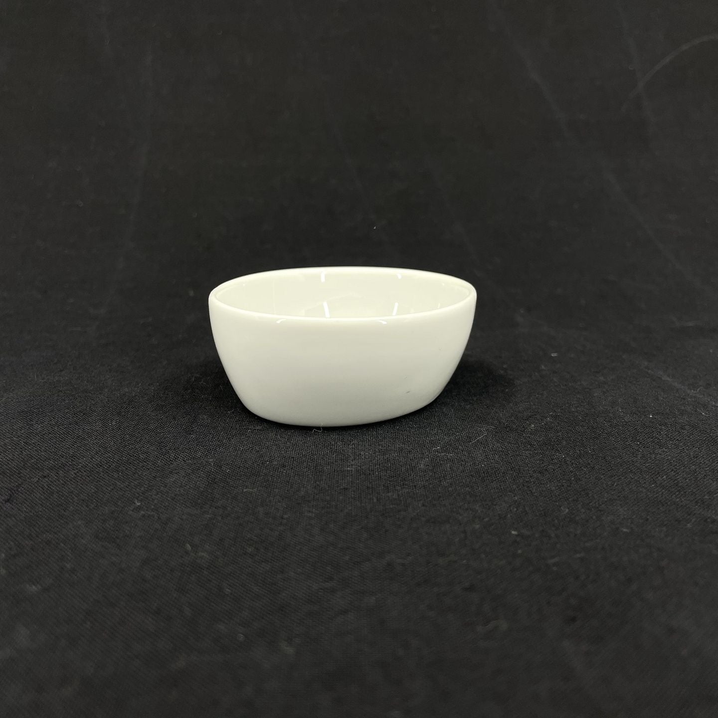 Hvid SAS skål fra Royal Copenhagen