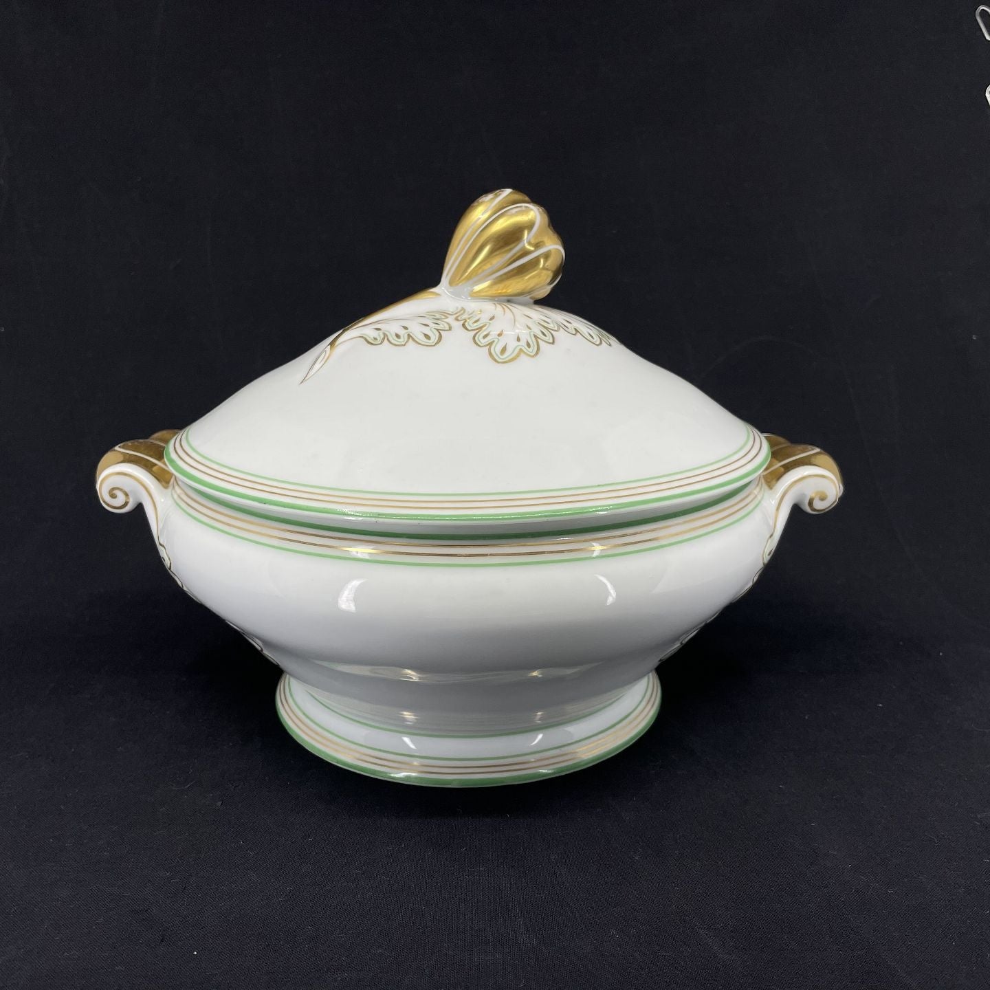 Bing & Grøndahl terrin fra 1853-1895