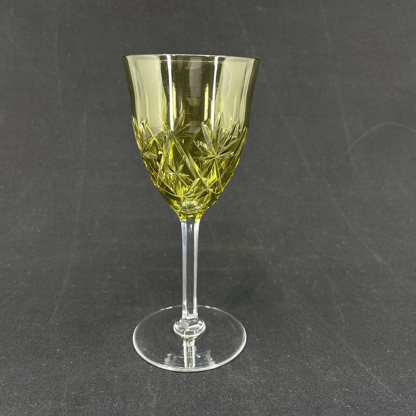 Serge moss green white wine glass