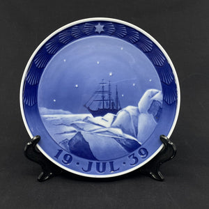 Royal Copenhagen Christmas plate 1939