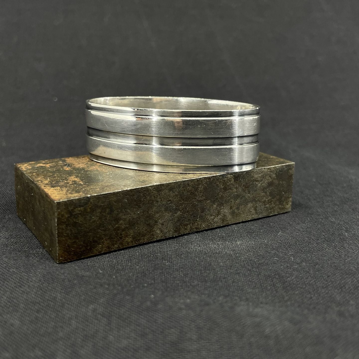 Napkin ring in silver
