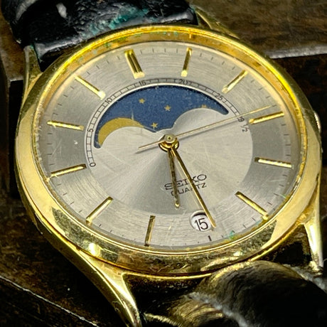 Seiko wristwatch with a gold-colored dial