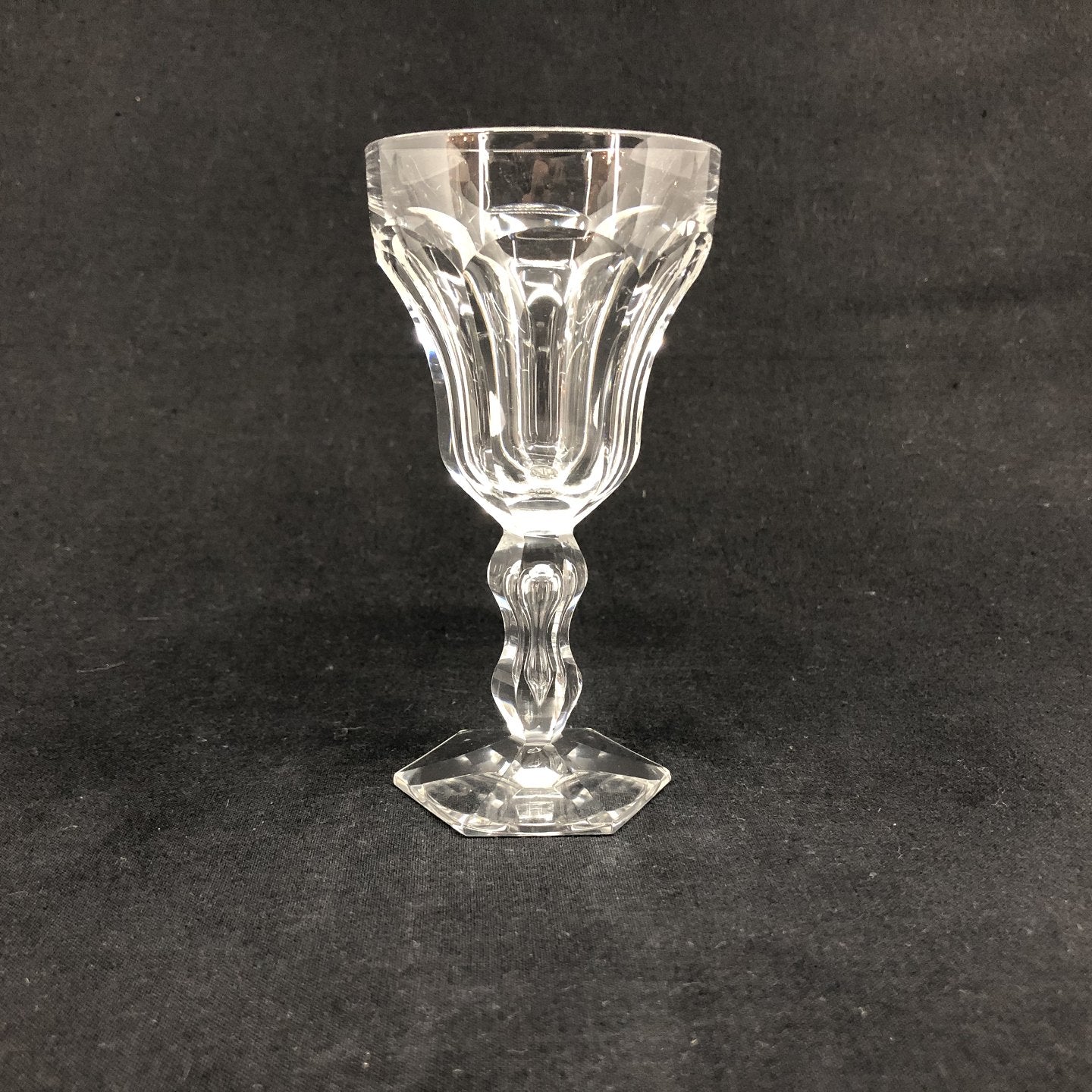 Lalaing port wine glass
