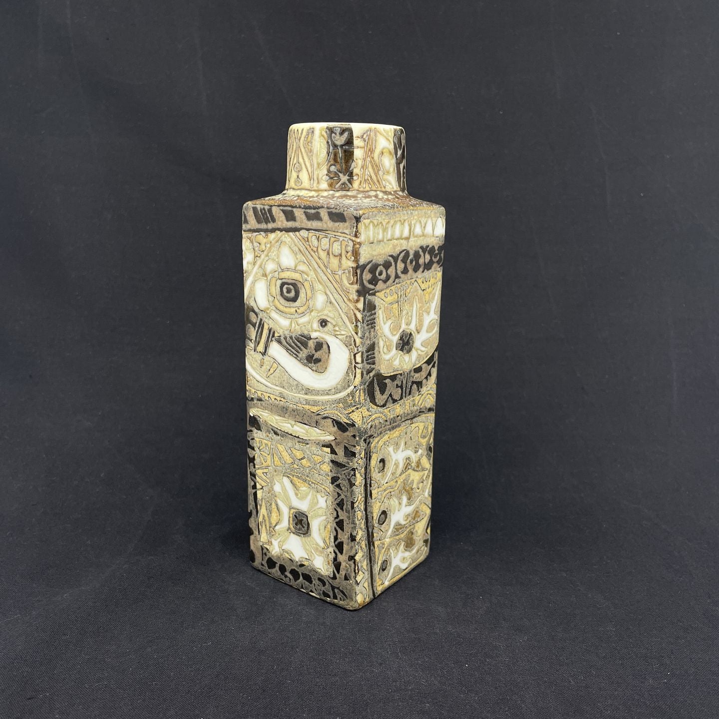 Royal Copenhagen baca fajance vase