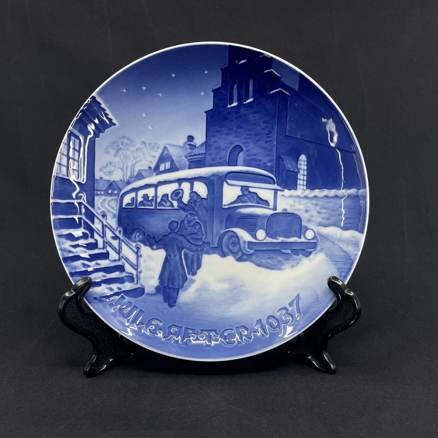 Bing & Grøndahl Christmas plate 1937