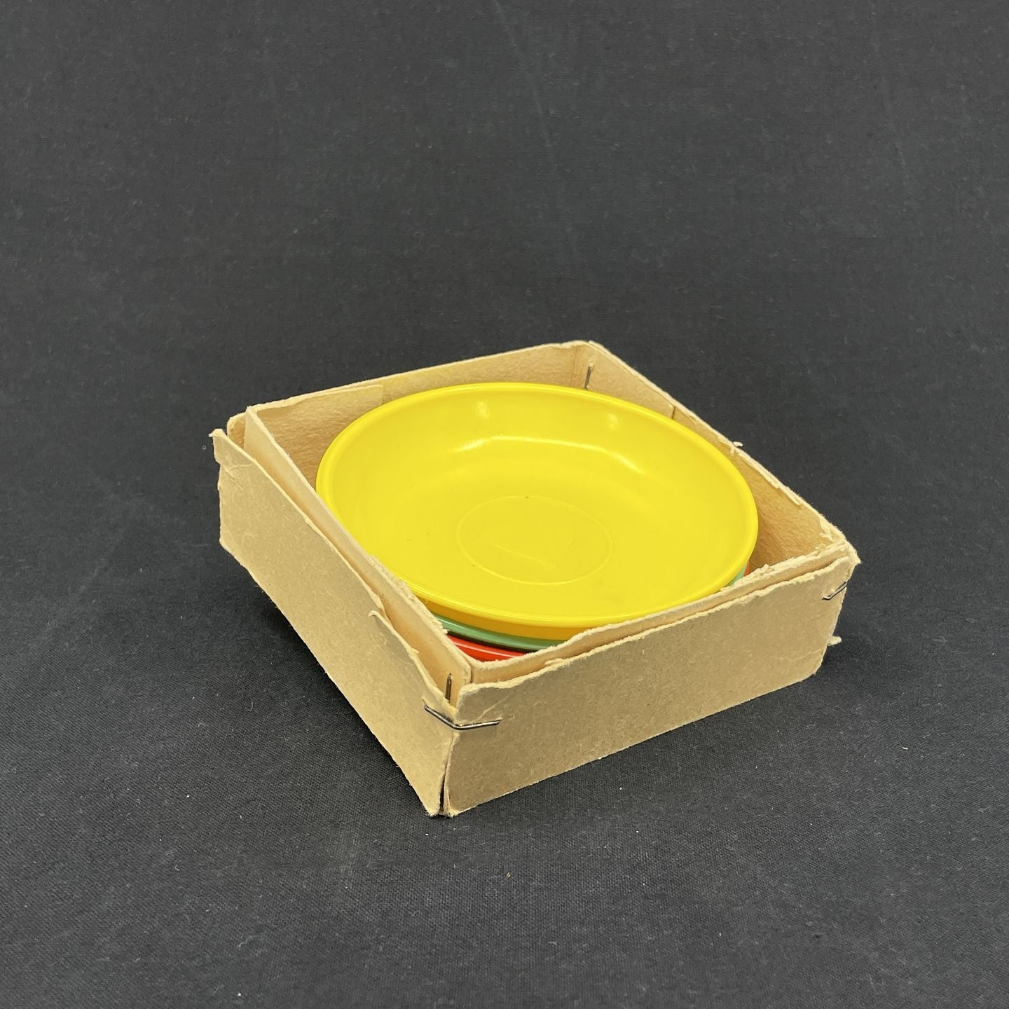 4 coin trays