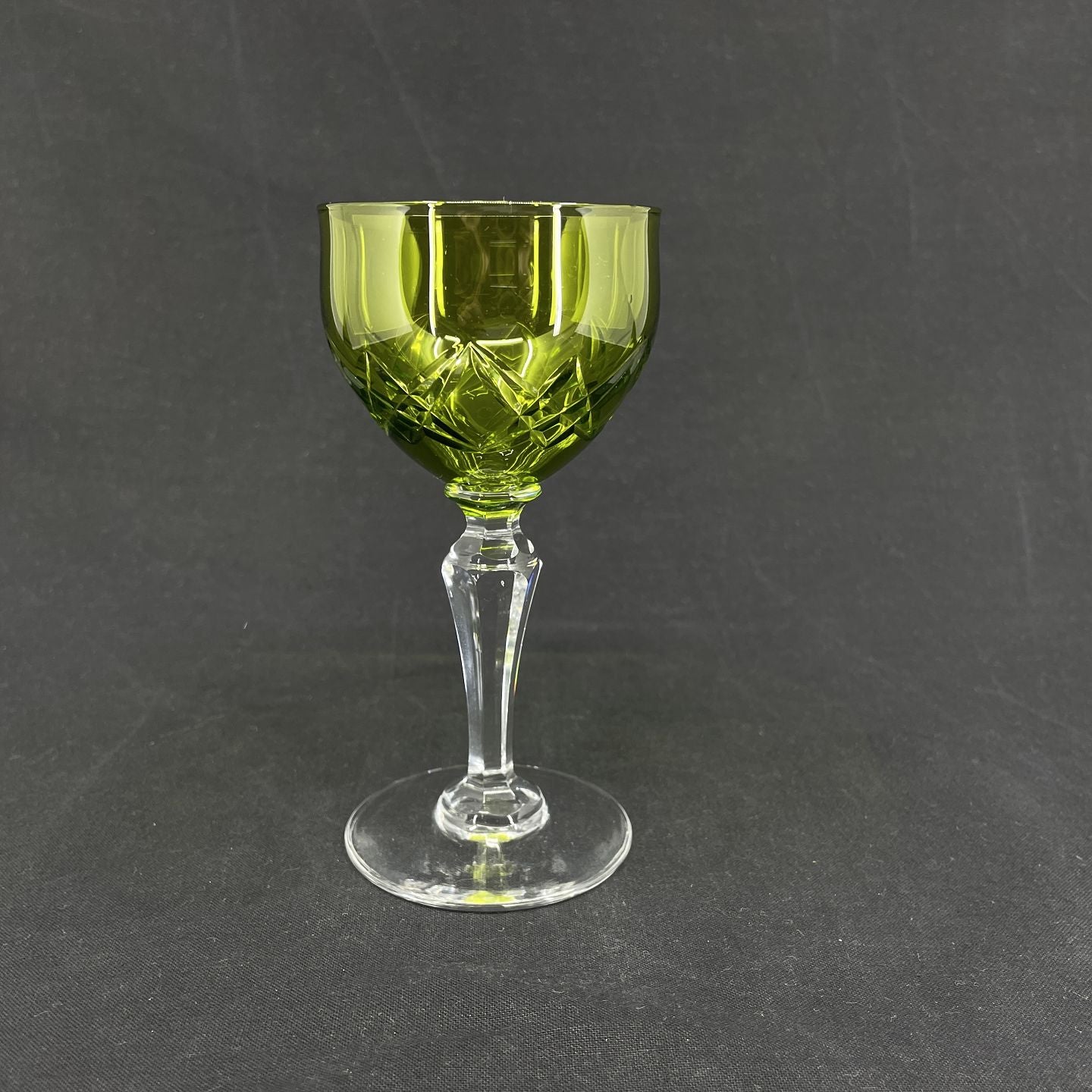 Frederik the 9th green white wine glass