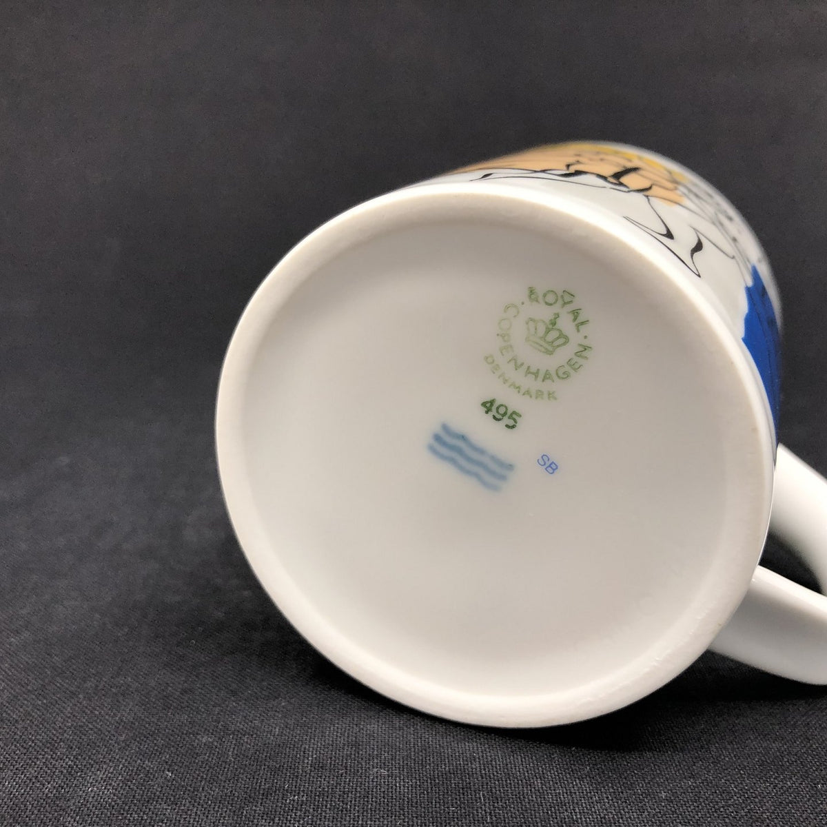 Royal Copenhagen lille årskrus 2000