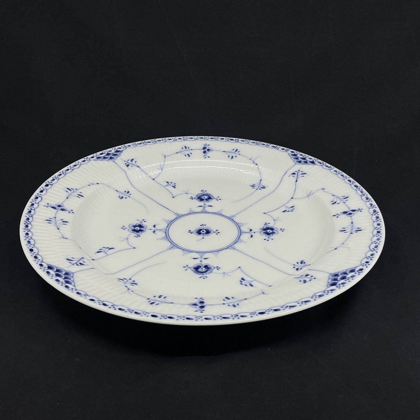 Musselmalet Halvblonde fad 1/539