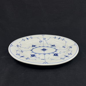 Mussel painted Fluted oval dish, 1/333