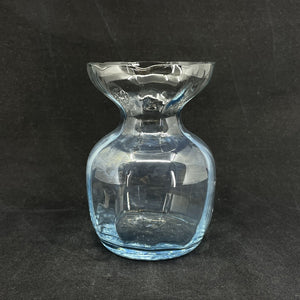 Lyseblåt hyacintglas fra Holmegaard Glasværk