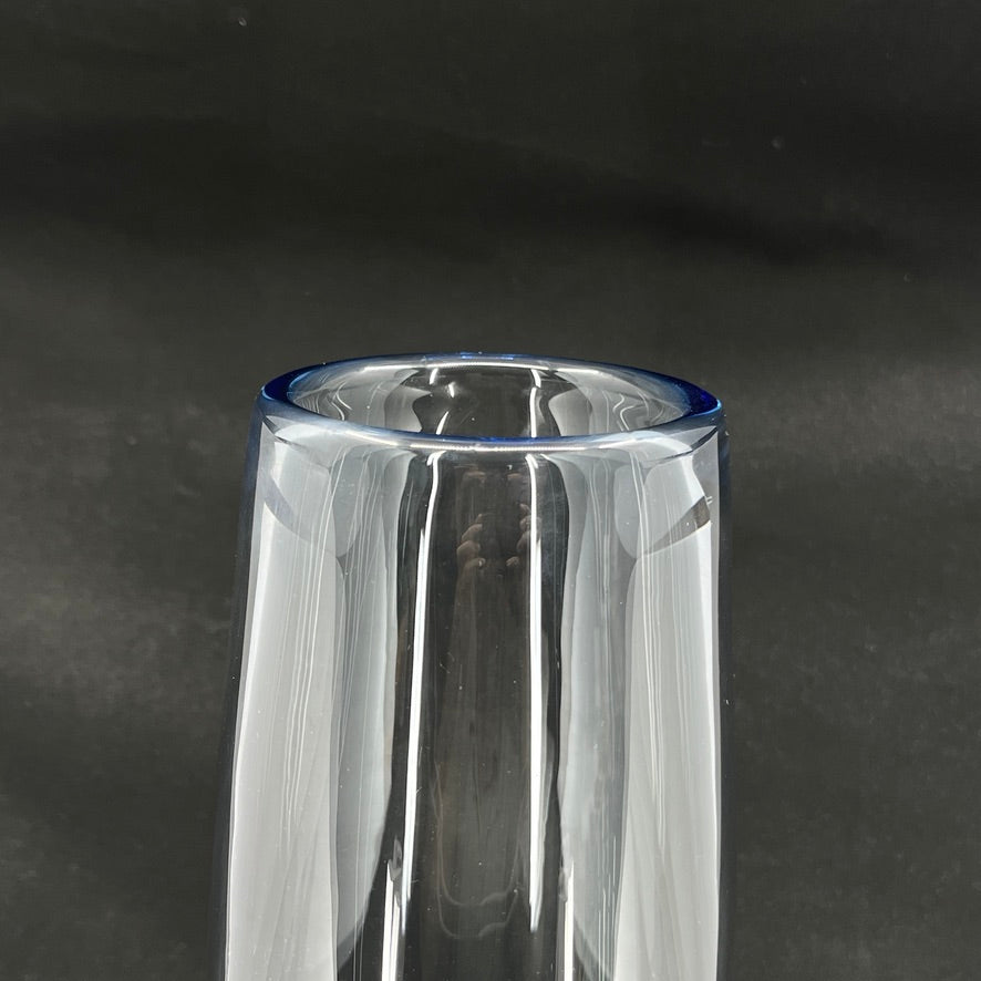 Akva torpedo vase, 39 cm.