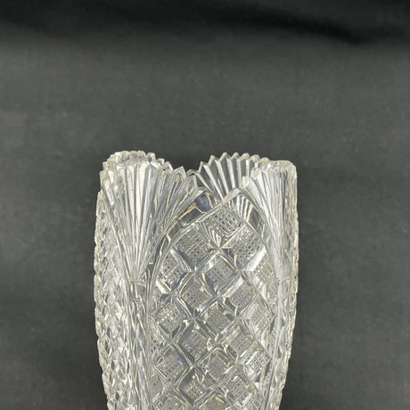 Unusual crystal vase from the 1920s, 31 cm.