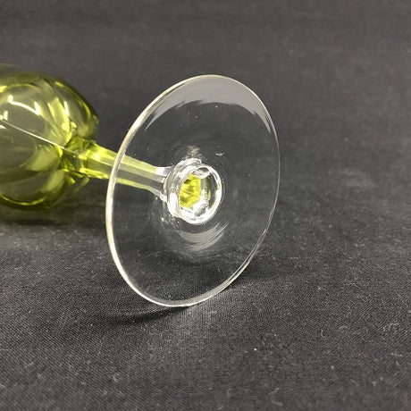 Light green Oreste white wine glass