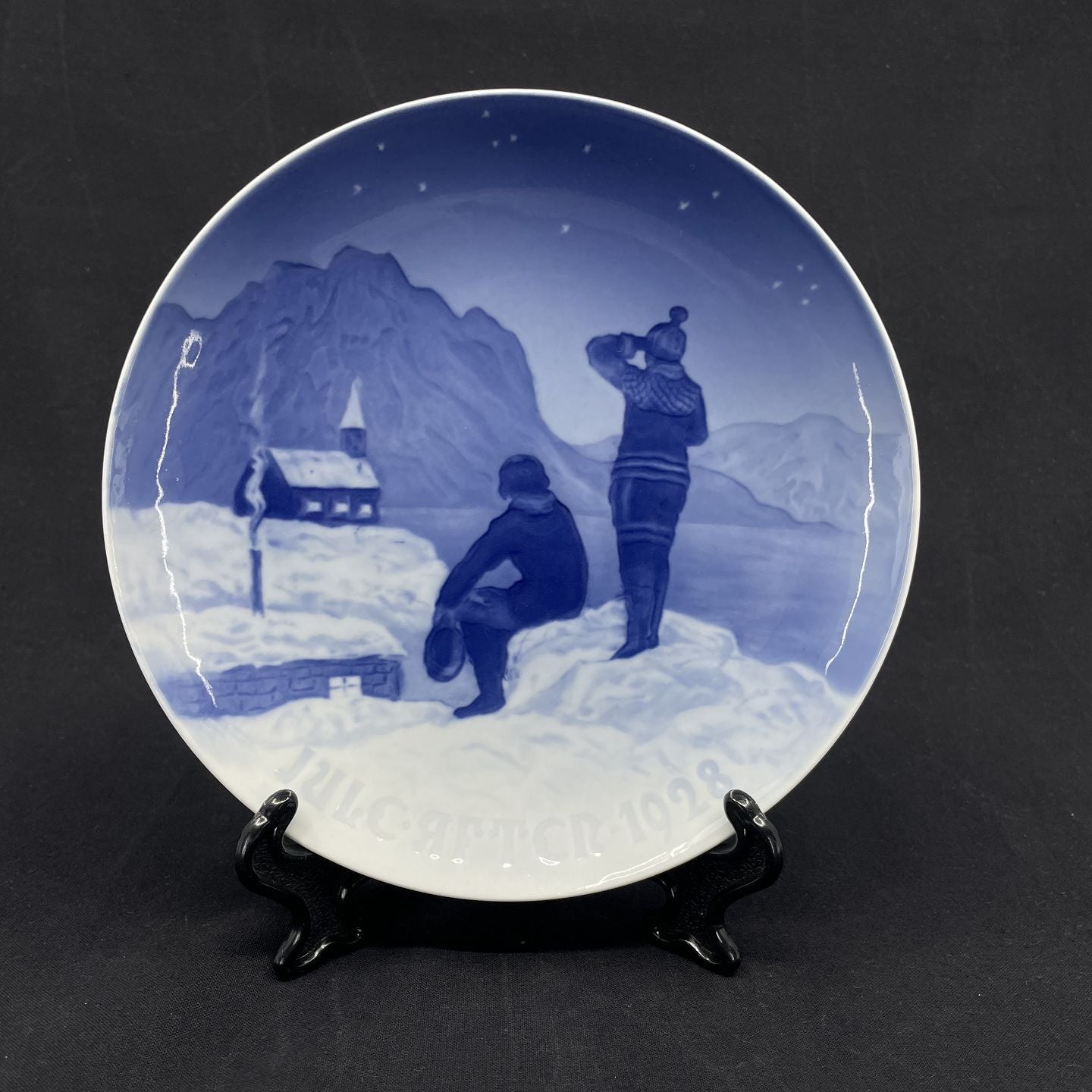 Bing & Grøndahl Christmas plate 1928