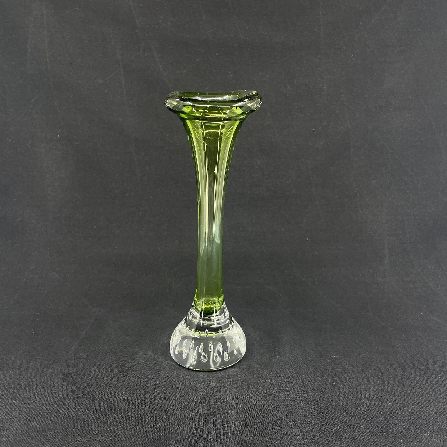 Green bone vase from Åseda, 19,5 cm.