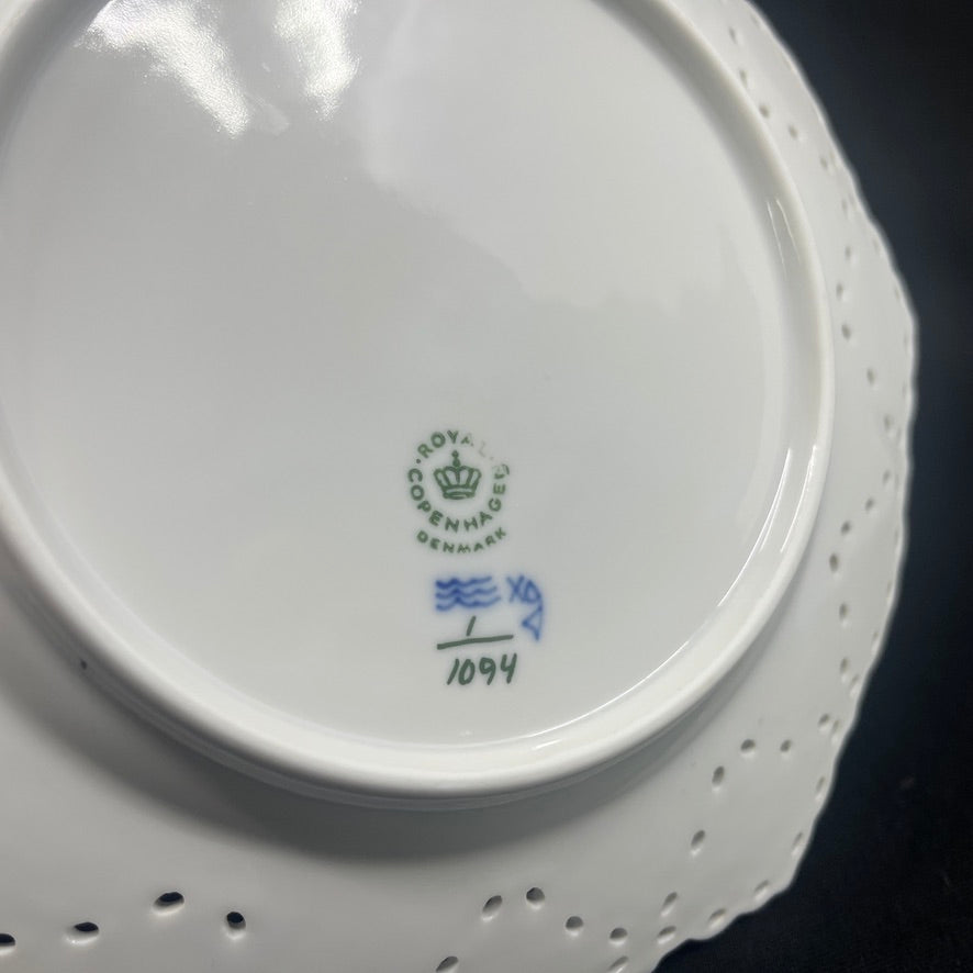 Blue Fluted Full Lace dessert plate, 1/1094