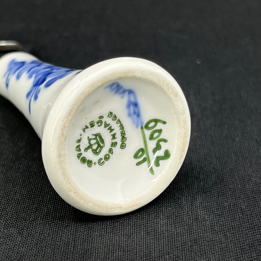 Blue Flower bottle opener from Royal Copenhage.