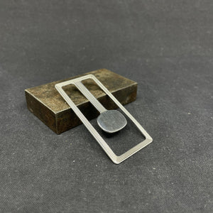 Silver money clip from Axel Holm