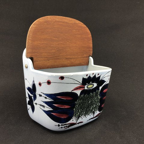 Aluminia salt shaker with teak lid