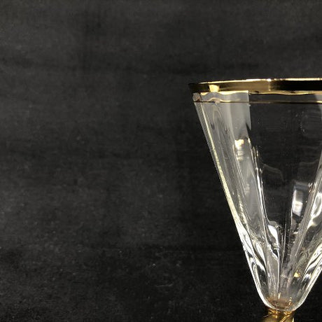 Ida red wine glass