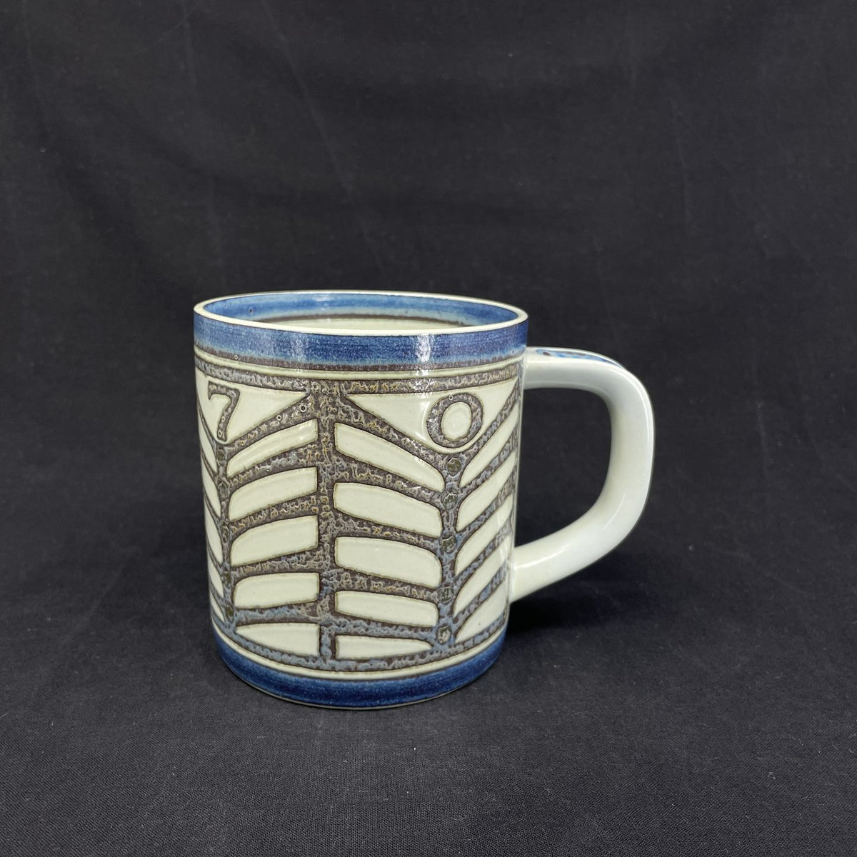 Royal Copenhagen large vintage mug 1970, engraved