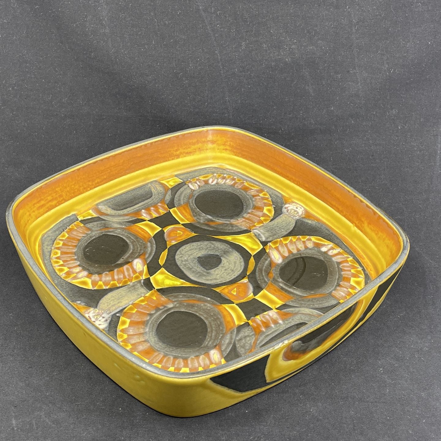 Gul og sort Baca skål