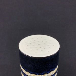 Tenera sugar shaker