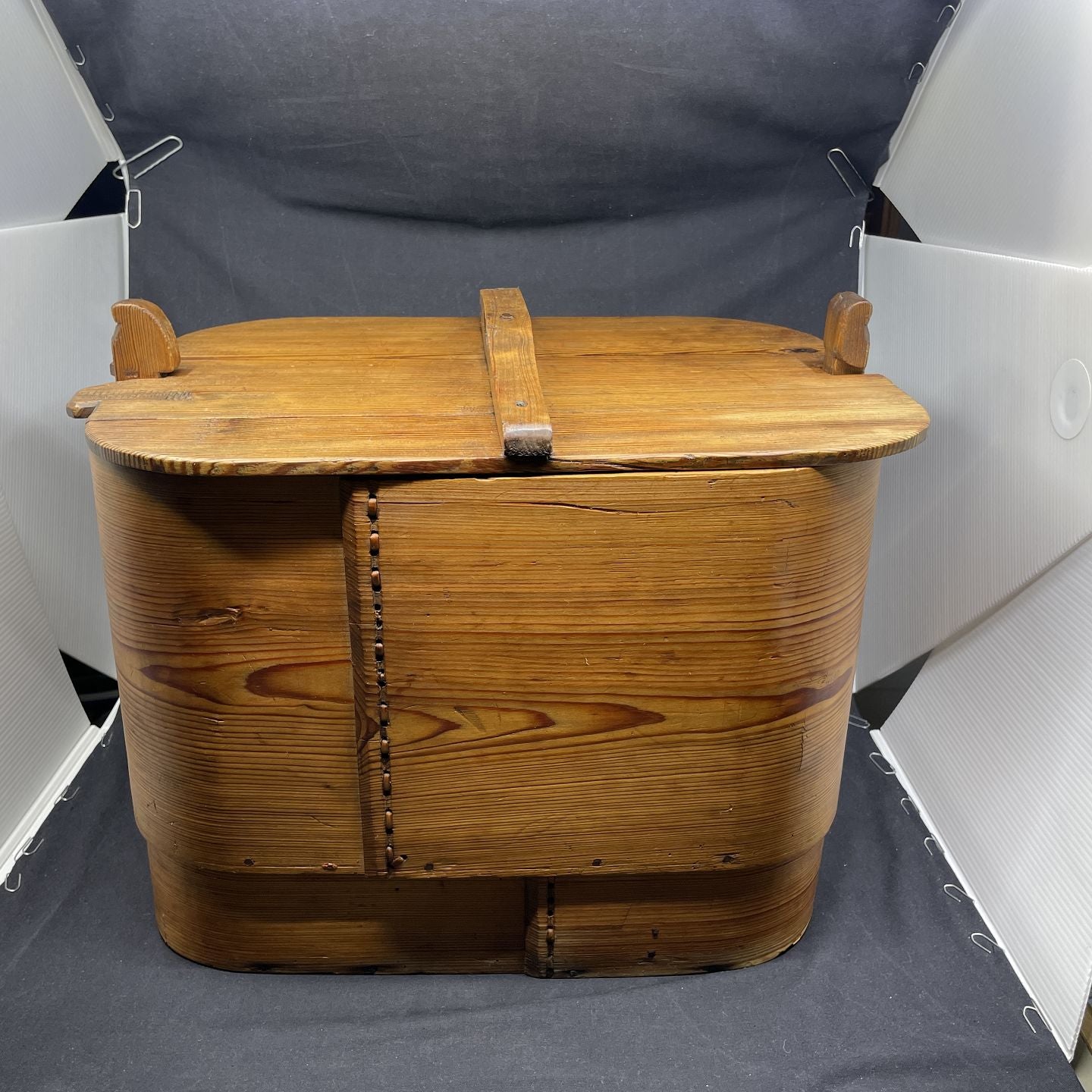 Large Swedish ordinary bread box