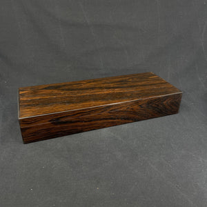Unusually large Alfred Klitgaard box with chips