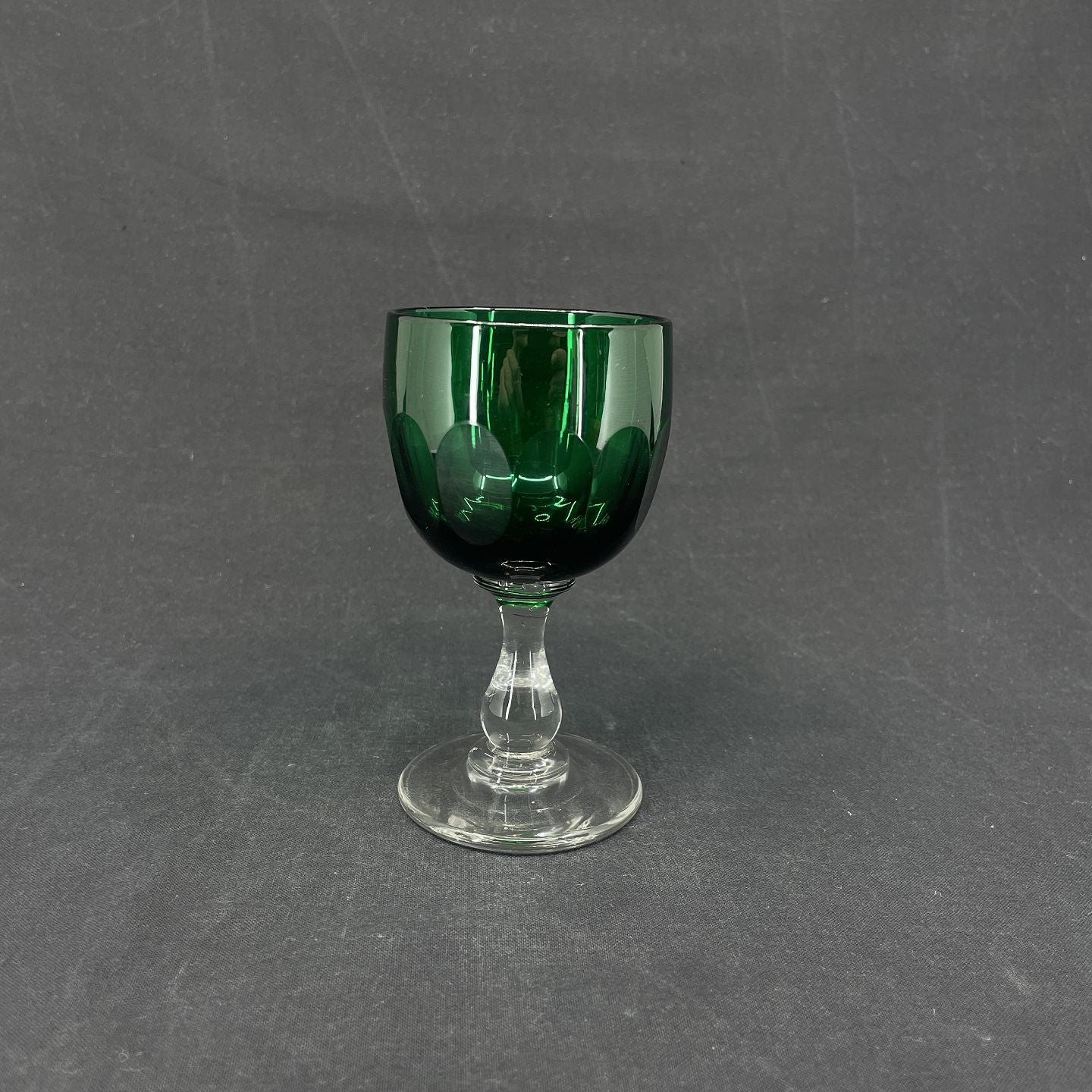 Frederik d. 7 white wine glasses