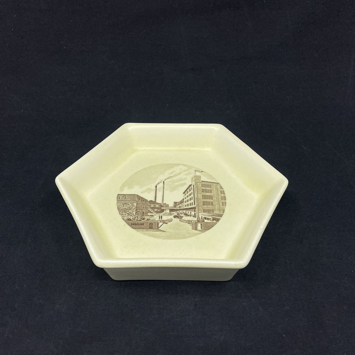Advertising ashtray from Aluminia