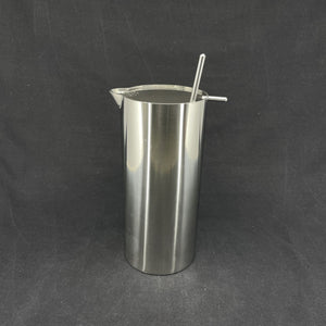 Cylinda line martini mixer fra Stelton