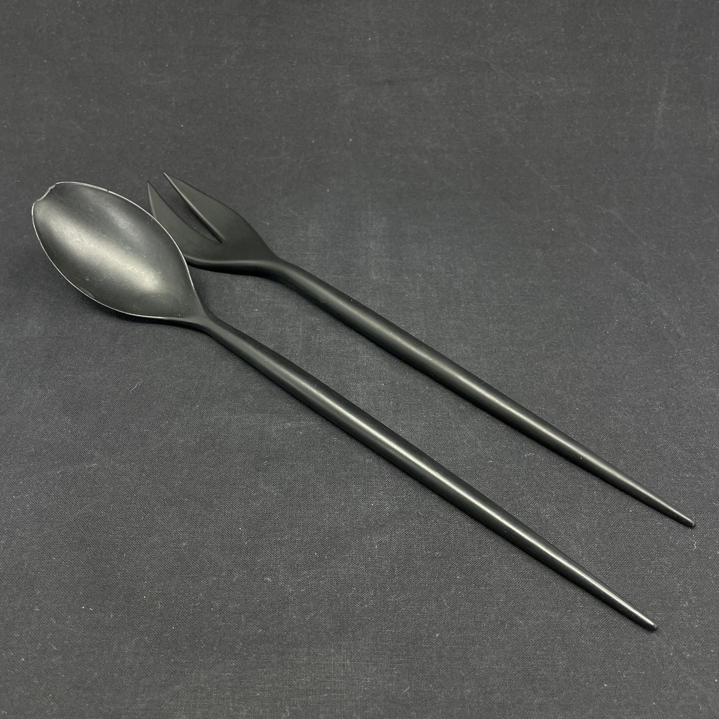 Black Krenit salad set, small flaw