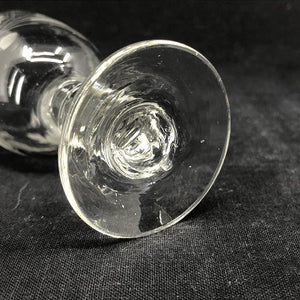 Egeløvs snapseglas fra Holmegaard