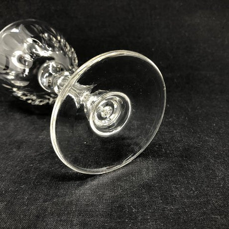 Baroche white wine glass from Val Saint Lambert