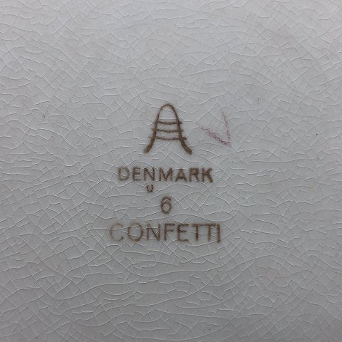 Sort Confetti middagstallerken
