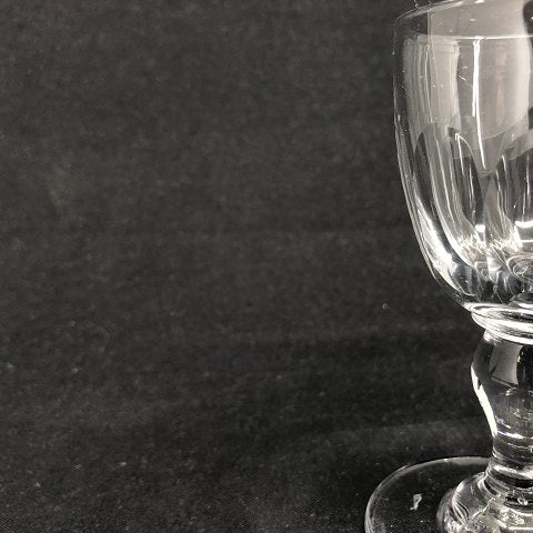 Wine glass nr. 15
