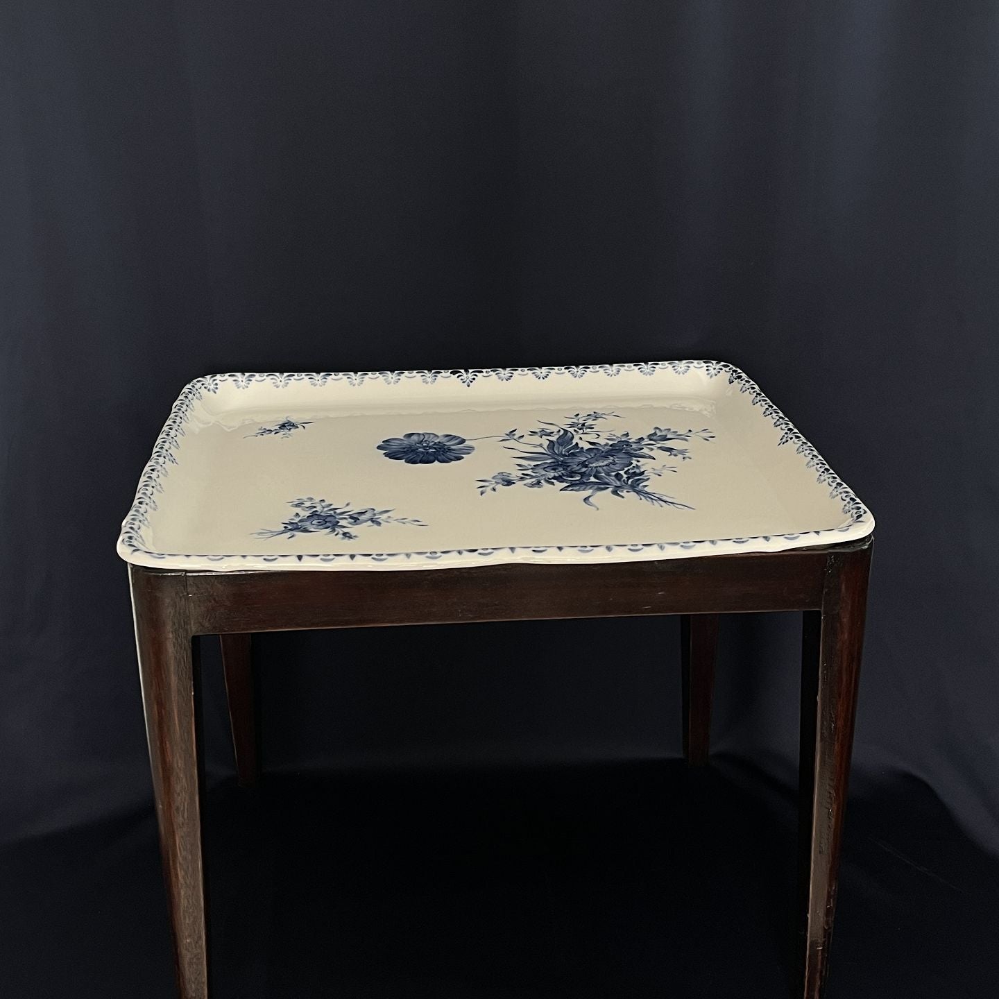 Unique Blue Flower tray table