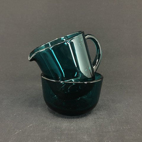 Sugar bowl and cream jug by Kaj Franck