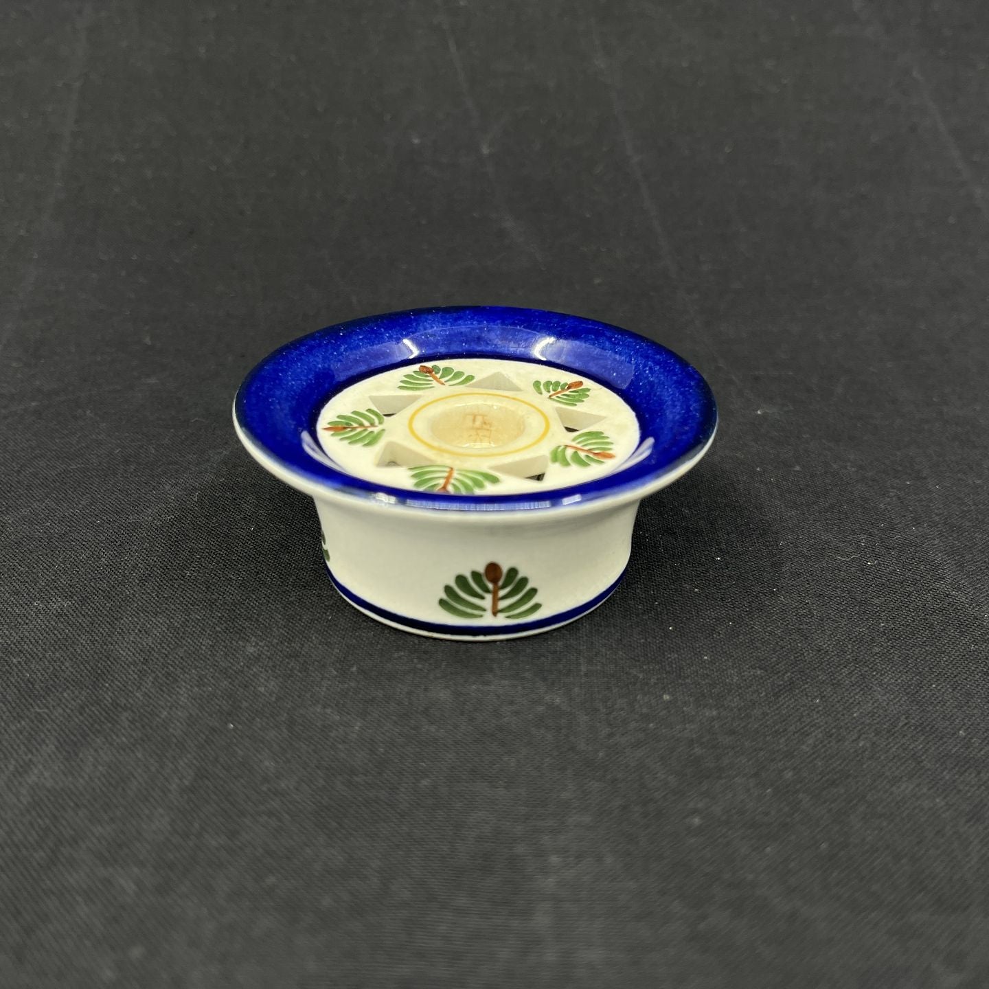 Aluminia julestage med gran