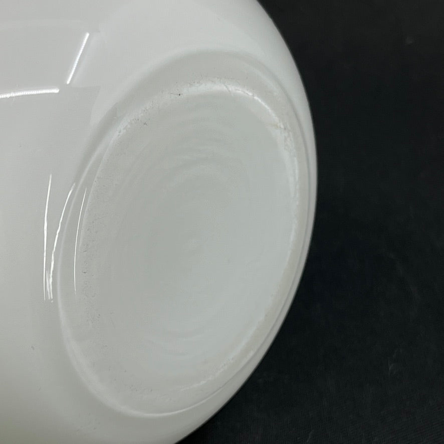 Hvid Napoli vase fra Holmegaard, 13,5 cm.