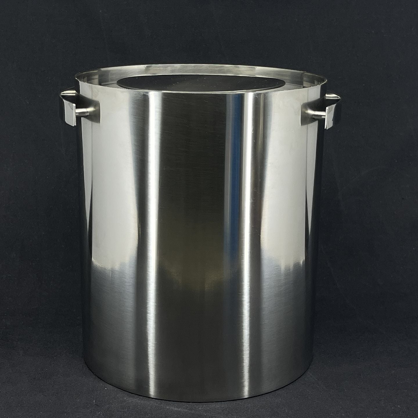 Stelton Cylinda line champagnekøler med låg