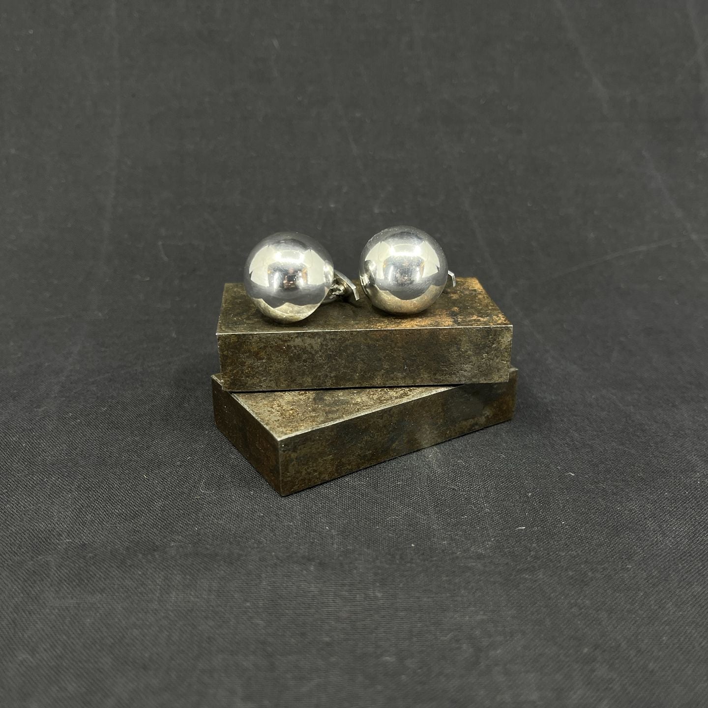 A pair of modern Hans Hansen cufflinks