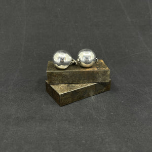 A pair of modern Hans Hansen cufflinks