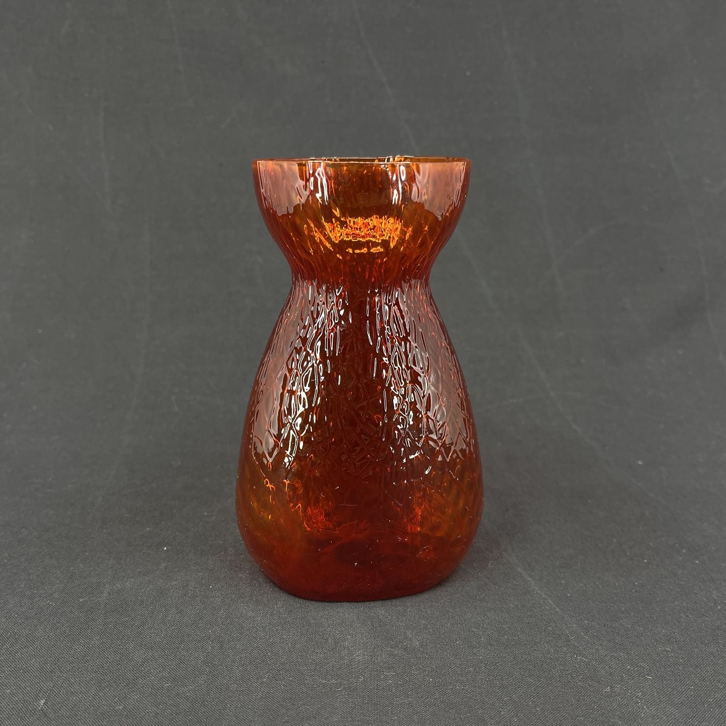 Orange-red hyacinth glass