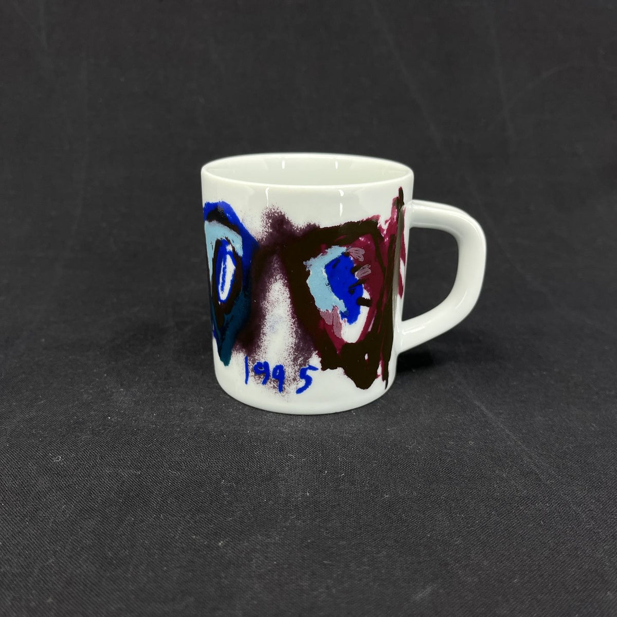 Royal Copenhagen small vintage mug 1995